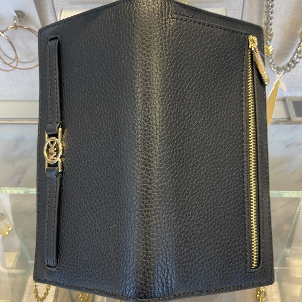 Michael Kors Reed Large Bifold Pebbled Leather Snap Wallet Card Case 
Black 
NWT - Picture 15 of 16